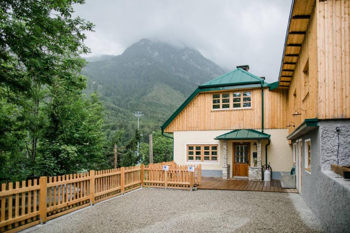 Beletage Salzherrenhof Küche, WLAN, Netflix, NEUERÖFFNUNG Bad Aussee Exterior foto